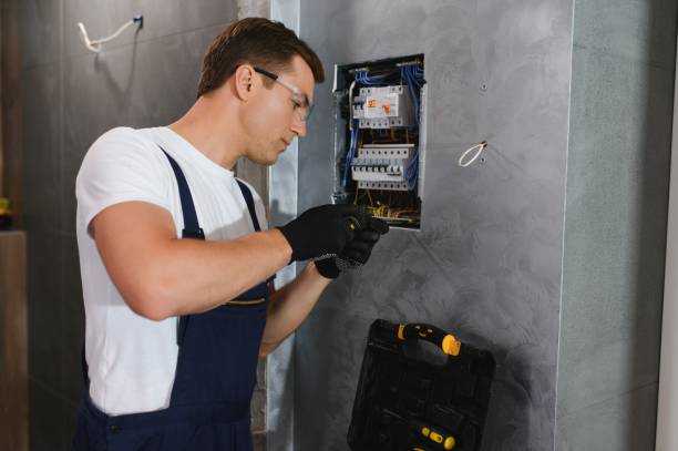 Best Electrical Outlet Repair  in Harrisburg, IL